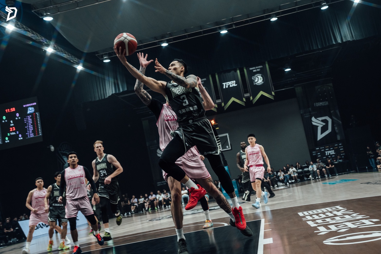 夢想家稱霸tpbl-主場逆轉勝率先晉級季後賽